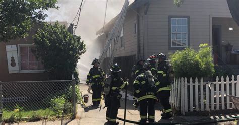 San Jose House Fire Knocked Down 8 Residents Displaced Cbs San Francisco