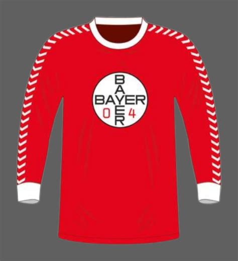 Bayer 04 Leverkusen 1973-74 Home Kit