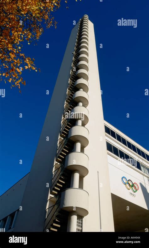 La torre del Estadio Olímpico de Helsinki Casa de los juegos de verano