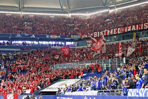 Ultras Gelsenkirchen U Ern Sich Zu Choreografie Verbot Faszination