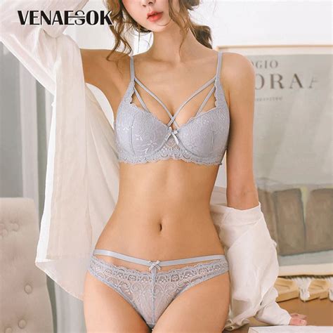 New Top Women Lingerie Set Lace Bras Green Brassiere Deep V Gray Sexy Underwear Set Thick Push