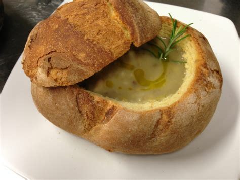 Zuppa Di Cipolle In Pagnotta Di Pane Enogastronomia Risetti