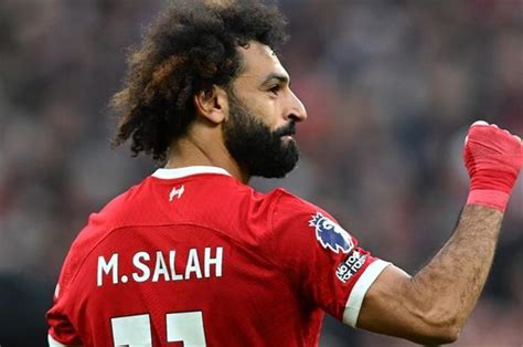 3 أرقام تاريخية فى انتظار محمد صلاح بمباراة ليفربول ولوتون بالدوري