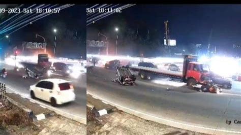 Detik Detik Tragedi Kecelakaan Beruntun Di Exit Tol Bawen Truk Tronton