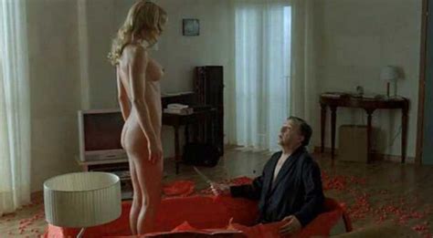 Camilla Sjoberg Nude Un Amore Su Misura Nude Screen Captures