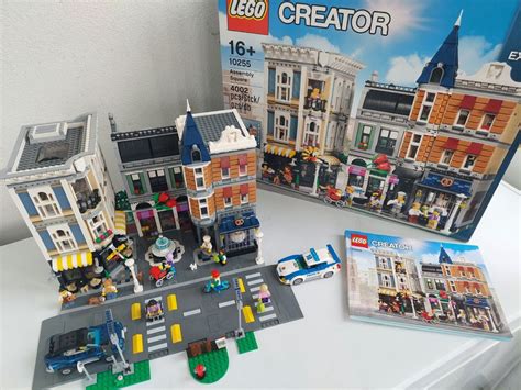 Lego Creator Assembly Square 10255 Kaufen Auf Ricardo