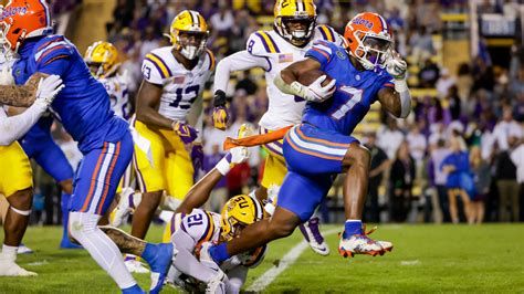 Florida Rb Trevor Etienne Enters The Transfer Portal With 2 Years Of Eligibility Remaining The