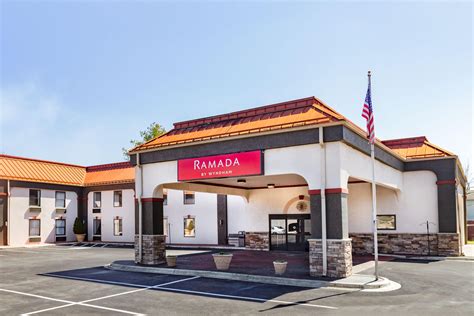 Ramada by Wyndham Hendersonville | Hendersonville, NC Hotels