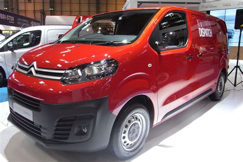 New Citroen Dispatch Unveiled Prices Start From £17495 Auto Express