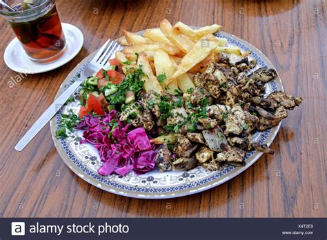 Shawarma Israel High Resolution Stock Photography and Images - Alamy