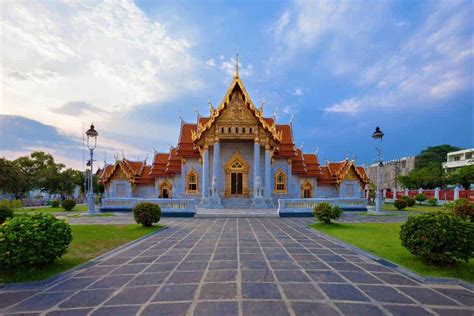 Top 20 Beautiful Temples in Thailand