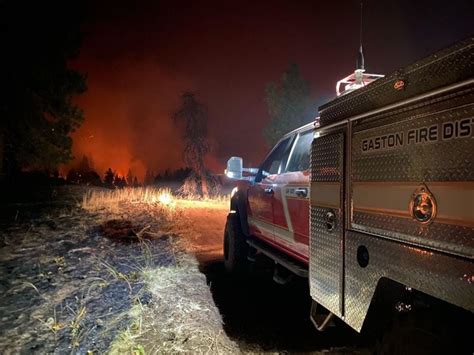 Oregon fire officials warn ‘we’re really concerned about the next 72 ...