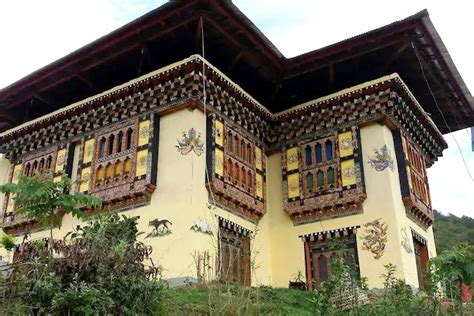 Namgay Zam Farmhouse In Punakha Book Homestay In Punakha