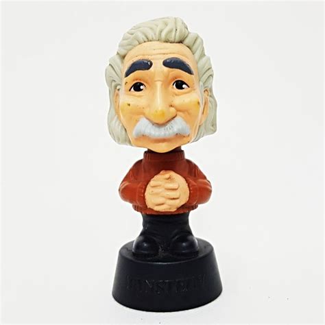 Boneco Miniatura Albert Einstein Mc Donalds Shopee Brasil