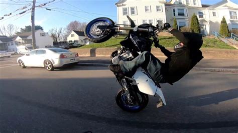 Supermoto Wheelies - YouTube