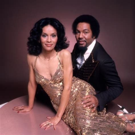 5th Dimension couple sings Beatles songs with civil rights twist