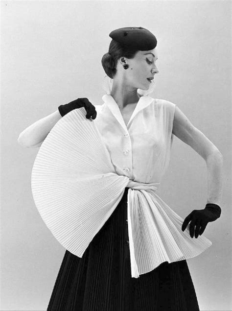 Fashion Story Hubert De Givenchy The Glam Pepper Stile Di Moda