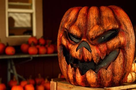 10 Very Spooky Jack O Lantern Ideas