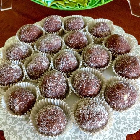 Rum Balls Recipe The Bossy Kitchen