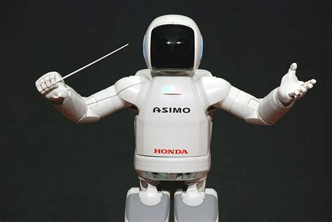 Honda Will Retire Bi Pedal Robot Asimo