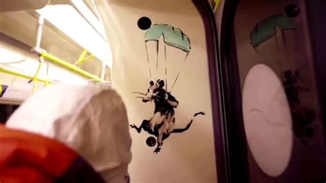 Banksy Video Anti Corona Kunstwerk In Londoner U Bahn DER SPIEGEL