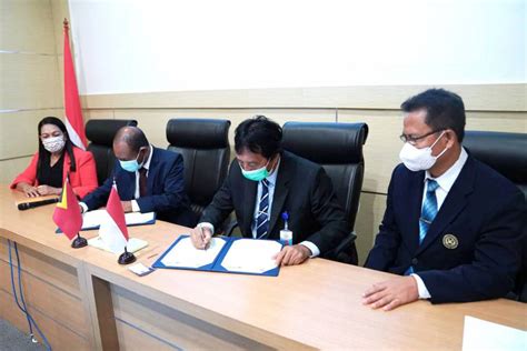 Unud Perpanjang Kerjasama Dengan Universidade Nacional Timor Lorosae