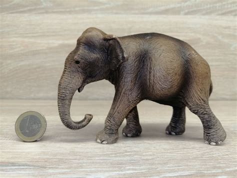 Schleich Bzw Wwf Asiatische Elefantenkuh Onlineshop