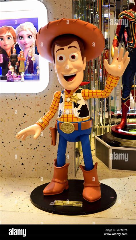 woody toy story  res stock photography  images alamy