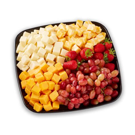 Cheese & Fruit Tray - Ukrop's Homestyle Foods