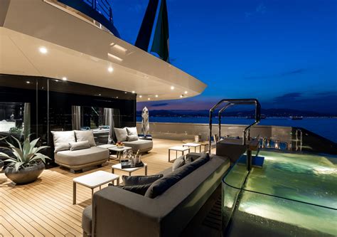 Solo Yacht Charter Details Tankoa Charterworld Luxury Superyachts