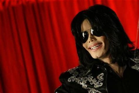 Kisah Hidup Raja Pop Michael Jackson Suka Oplas Dituduh Pedofil Dan