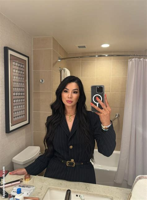 CarolineKwan Carolinekwann Nude OnlyFans Leaks Fappening FappeningBook