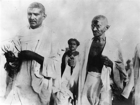 Mahatma Gandhi Biography Facts Life History Role In Indias