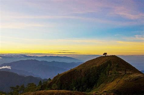 reasons  people hike  mount ulap abs cbn news