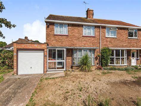 3 Bed Semi Detached House For Sale In Crane Park Road Twickenham Tw2