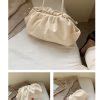 Capucine Pochette En Cuir Relief Beige La Petite Touche Glamour