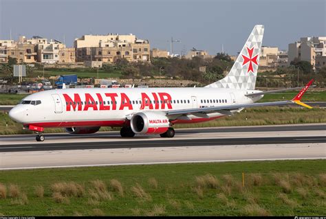 9H VUB Malta Air Boeing 737 8200 MAX Photo By Chris Camille ID