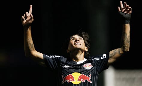 Red Bull Bragantino Vence O Vasco Por E Conquista Primeira Vit Ria