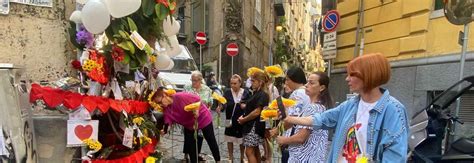 Chiara Jaconis Morta A Napoli I Funerali Lamore Vince Su Tutto