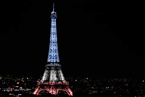 Gambar Cahaya Putih Kaki Langit Menara Eiffel Paris Pencakar