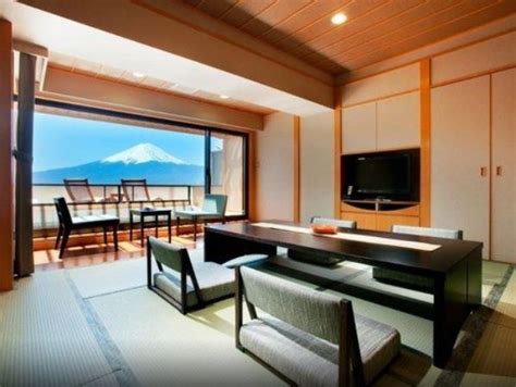 10 Hotels In Japan With Views Of Mount Fuji That Look Straight Out Of A ...