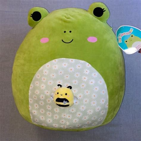 Squishmallows Toys 6in Wendy The Frog 3in Sunny The Queen Bee Squishmallow Duo Poshmark