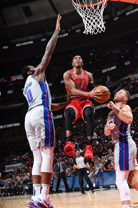 Photo Gallery Bulls Vs Pistons Chicago Bulls Basketball