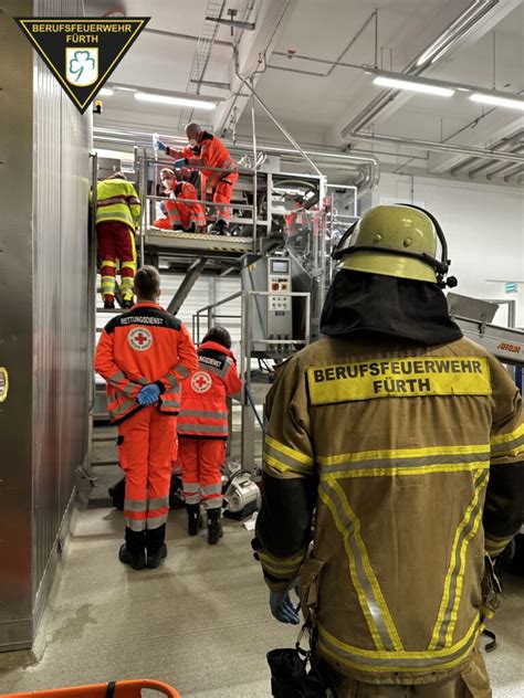 Maschinenunfall Feuerwehr F Rth