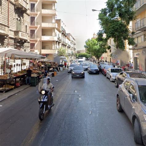 A Palermo Furti Rapine E Rifiuti In Corso Tukory Noi Residenti Siamo