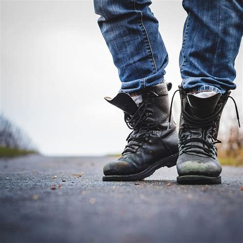 Mens Combat Boots With Jeans