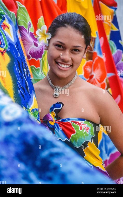 Female Cook Islander Cook Islands South Pacific Ocean Polynesia