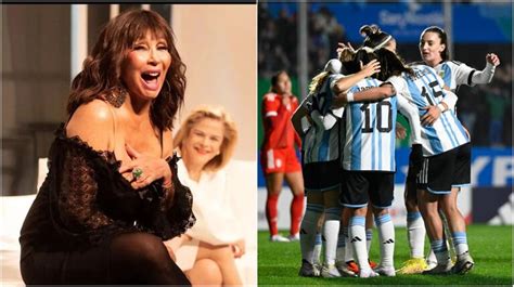 Moria Casán SORPRENDIÓ a las jugadoras de la Selección argentina y el