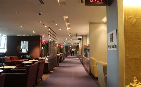 Review Thai Airways Royal Silk Lounge Bangkok Suvarnabhumi Airport