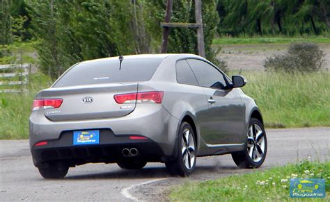 Kia Cerato Koup 20 El Encanto De Una Coupé